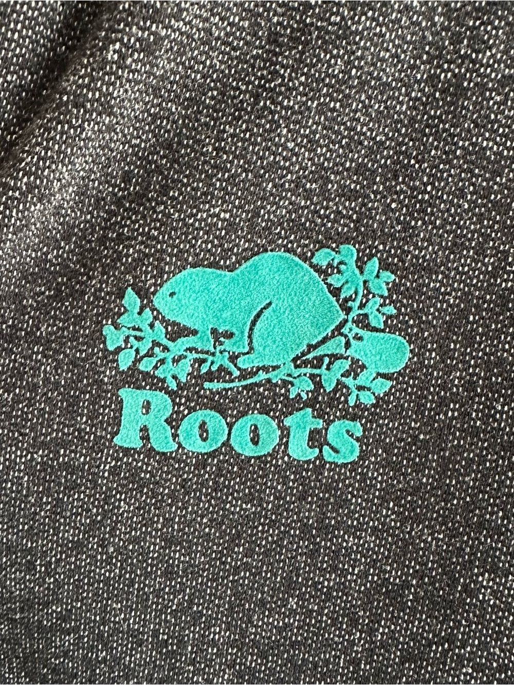 PREOWNED ROOTS TEXTURED GREY LONG SLEEVE FULL ZIP HOODIE WOMENS LARGE L - Picture 7 of 8